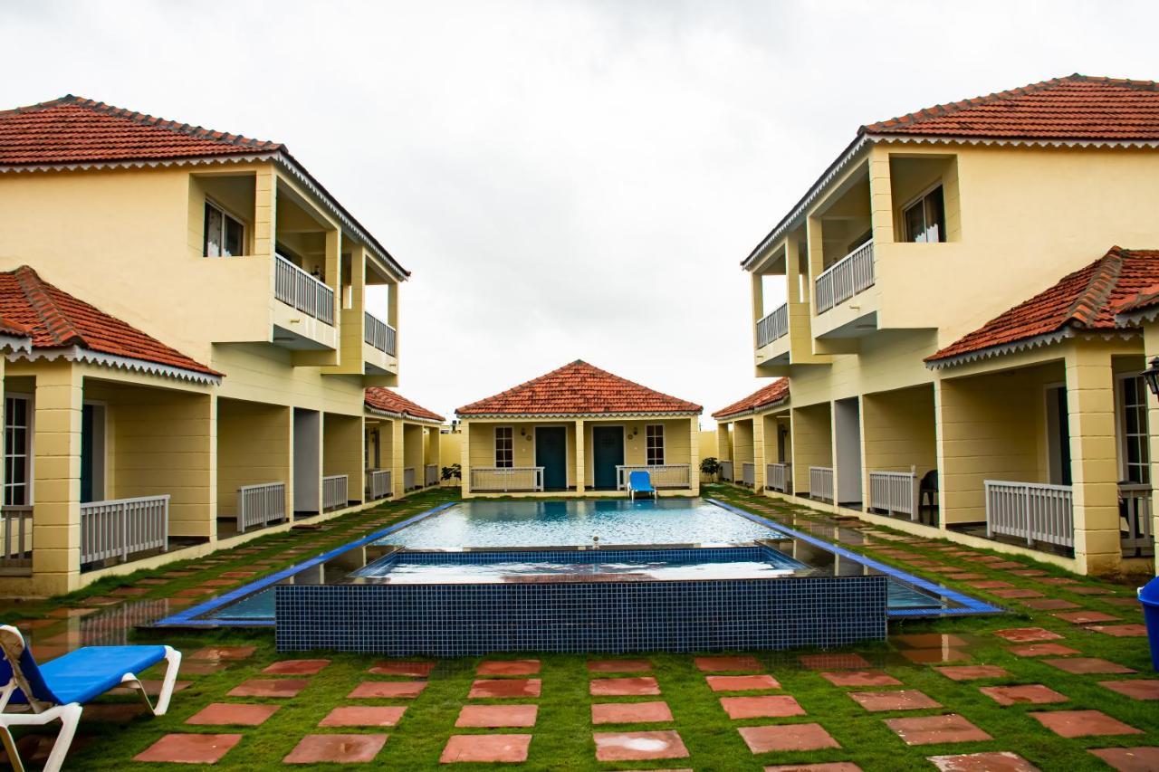 The Village Resort Mundra Ngoại thất bức ảnh