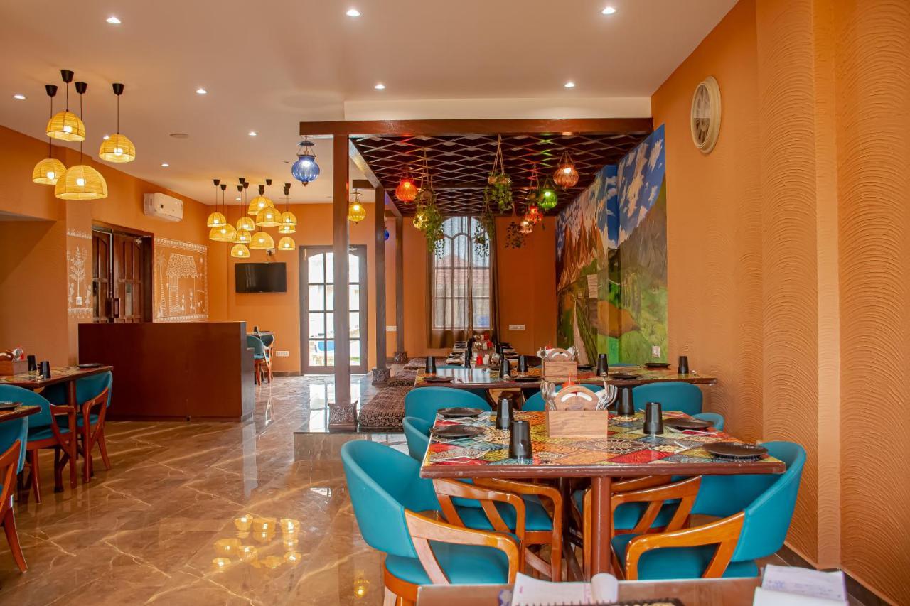 The Village Resort Mundra Ngoại thất bức ảnh