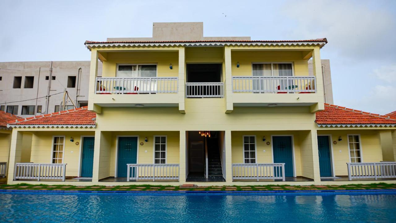 The Village Resort Mundra Ngoại thất bức ảnh