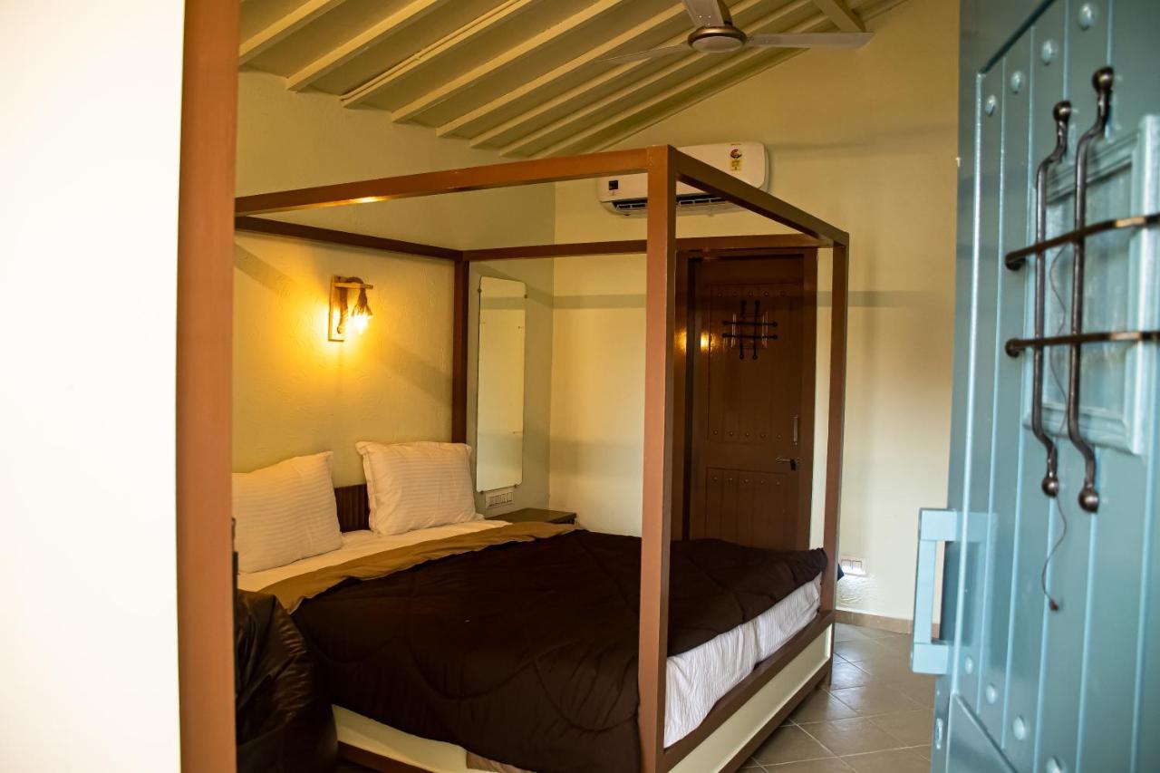 The Village Resort Mundra Ngoại thất bức ảnh